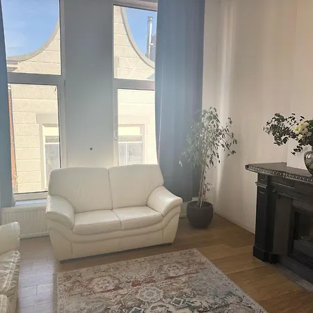Apartment Urban Oasis - Luxe Cozy Centre Big *