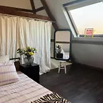 Windmill View Apartament *